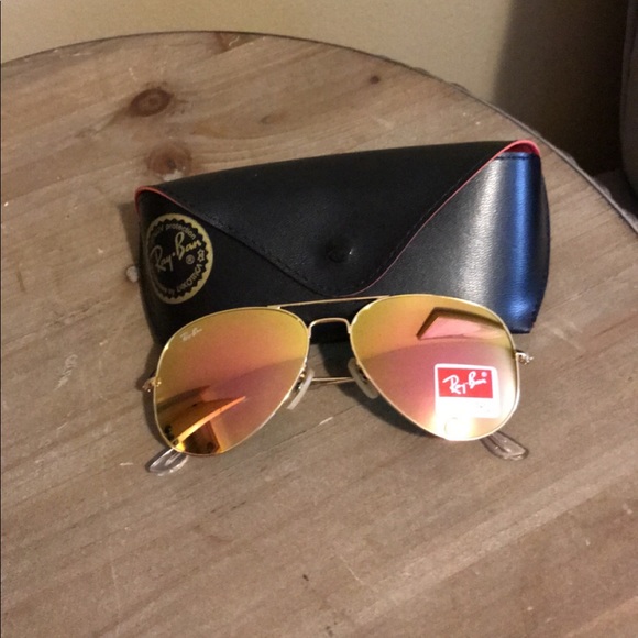 Ray-Ban Accessories - Pink ray ban aviators